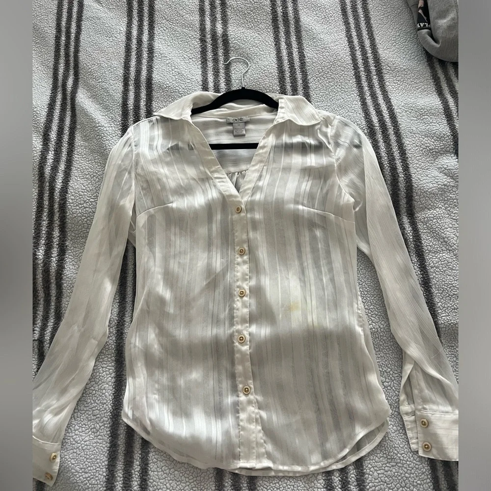 cache button down top - Picture 1 of 3